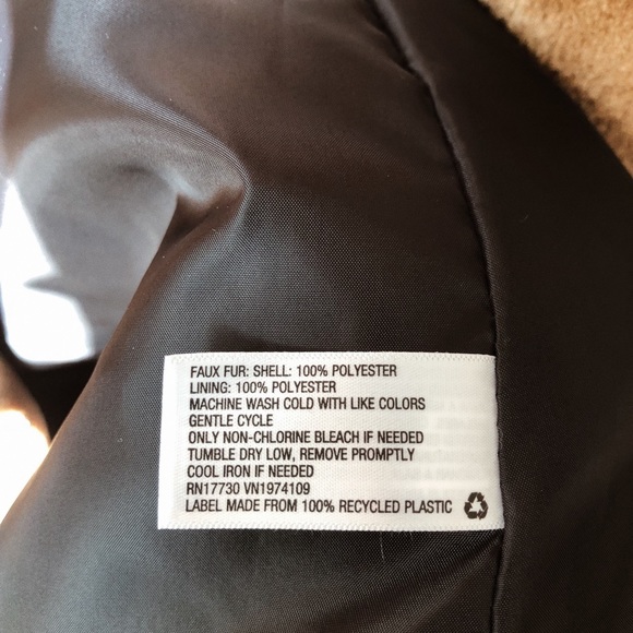 *SOLD* NWT Wild fable faux fur jacket - Picture 7 of 7